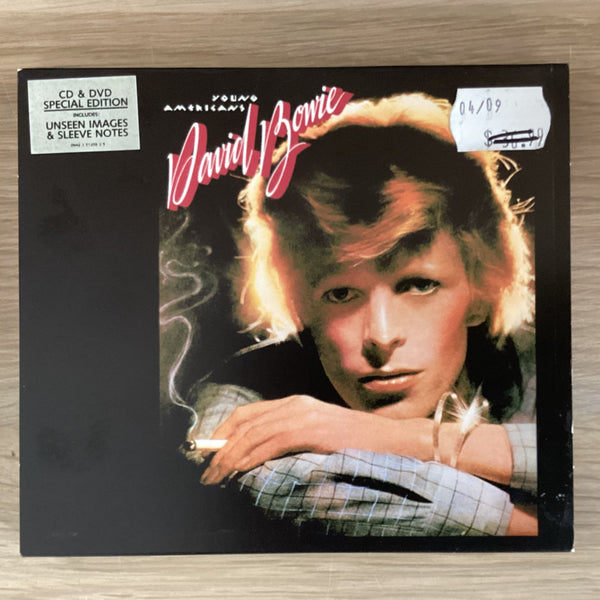 David Bowie ‎– Young Americans, EU 2007 EMI ‎– 0946 3 51258 2 5 CD DVD